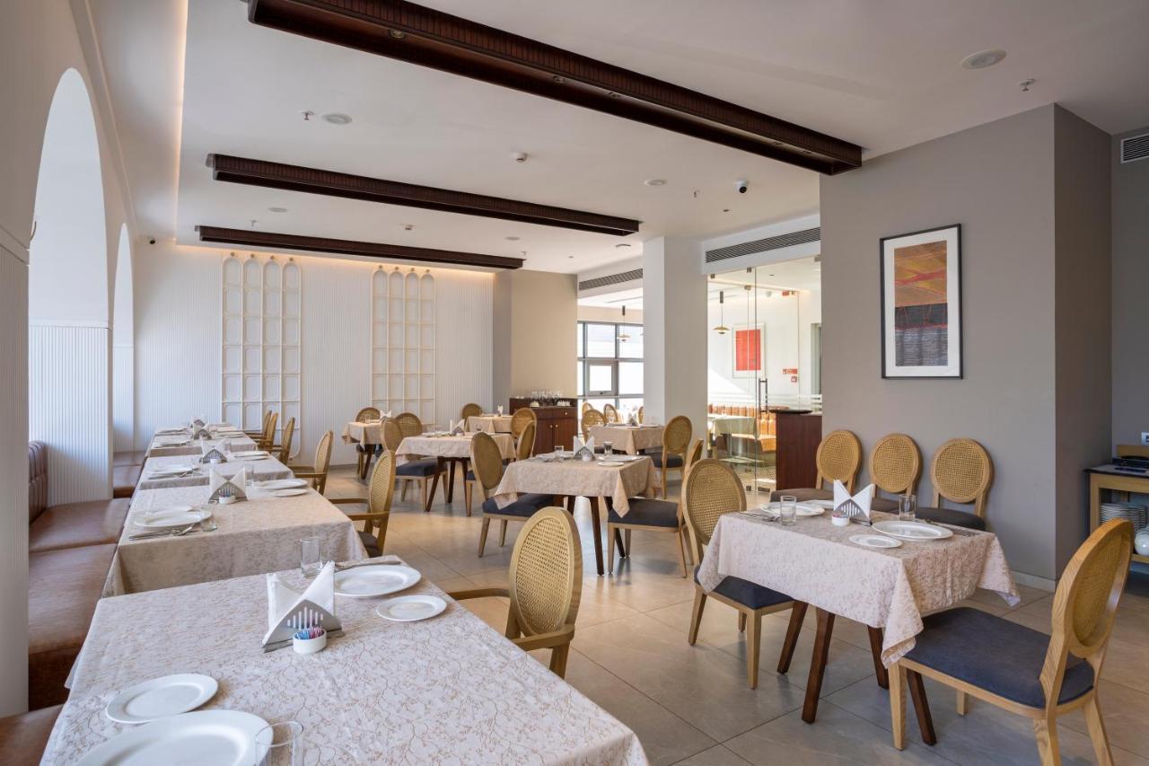 The Crescent Hotell Panaji Eksteriør bilde
